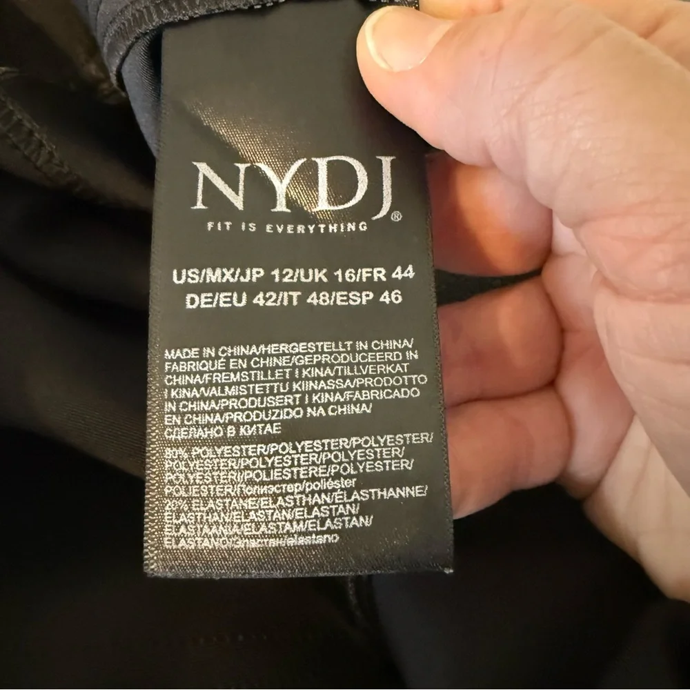 NYDJ Sculpt-Her Faux Leather Sheen Skinny Black Pants Women Size 12 - Picture 10 of 12